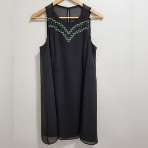 BCBGeneration Embroidered Floral Chiffon Mini Shift Dress Size Small